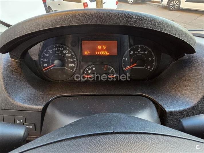 PEUGEOT Boxer 330 L1H1 BlueHDi