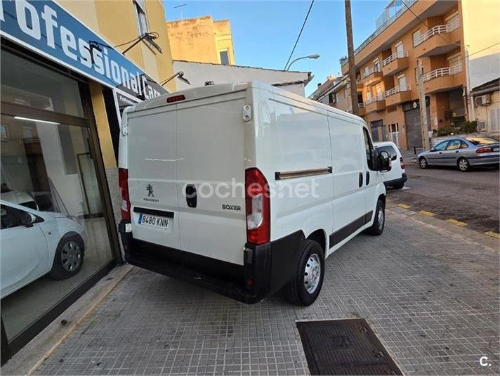 PEUGEOT Boxer 330 L1H1 BlueHDi