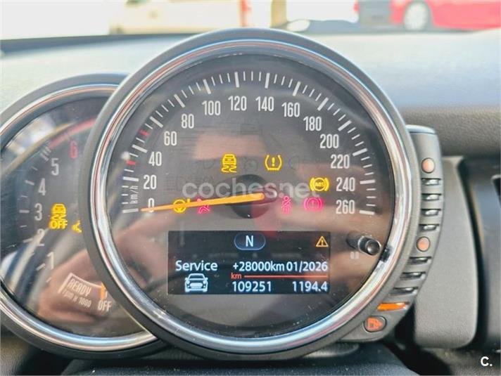 MINI COOPER D 5 PUERTAS