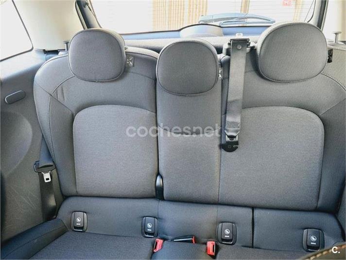 MINI COOPER D 5 PUERTAS