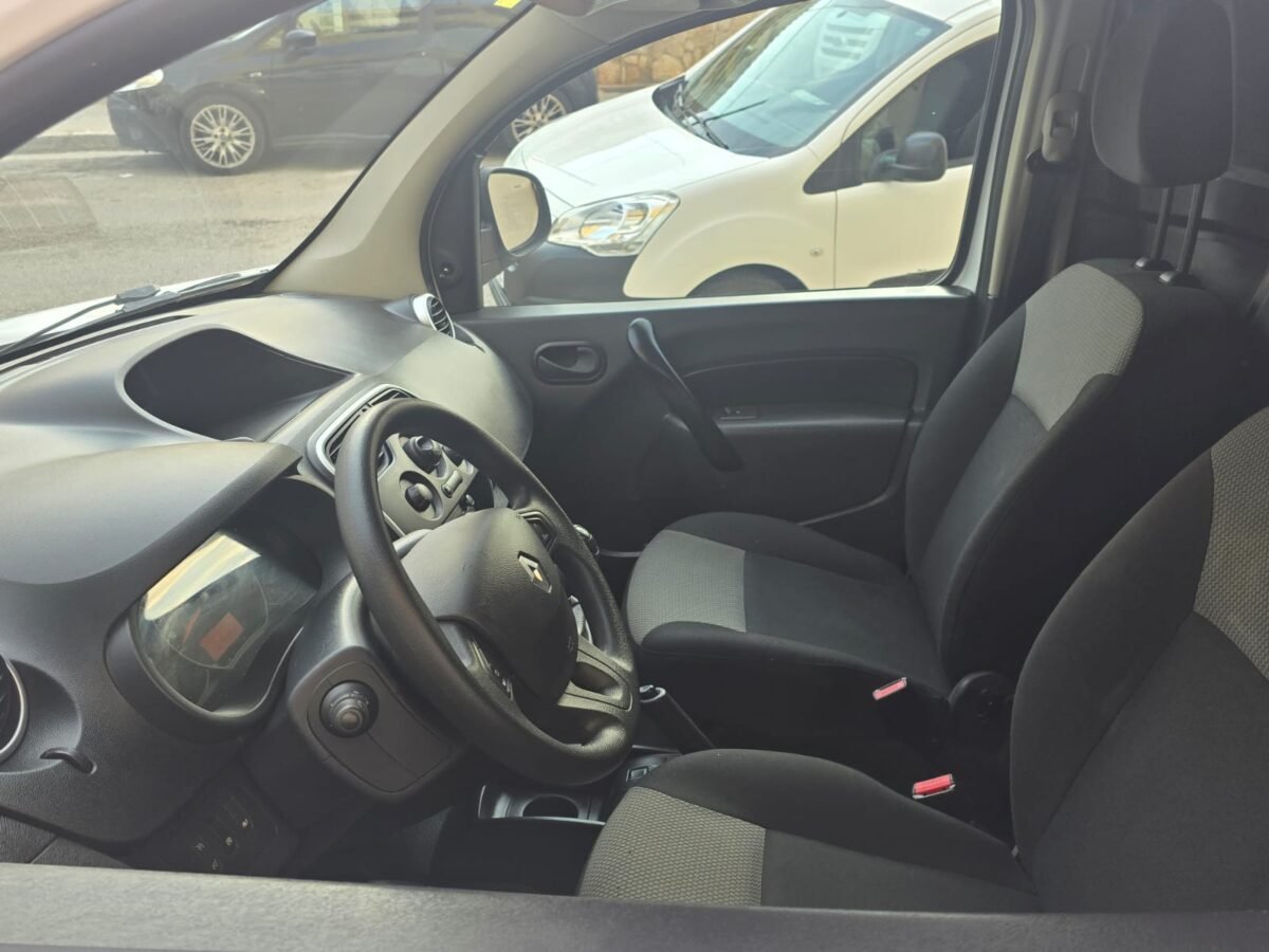 RENAULT KANGOO Compact dCi 55 kW 75 CV