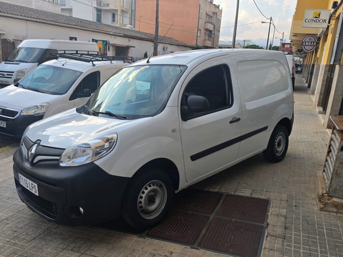 RENAULT KANGOO Compact dCi 55 kW 75 CV