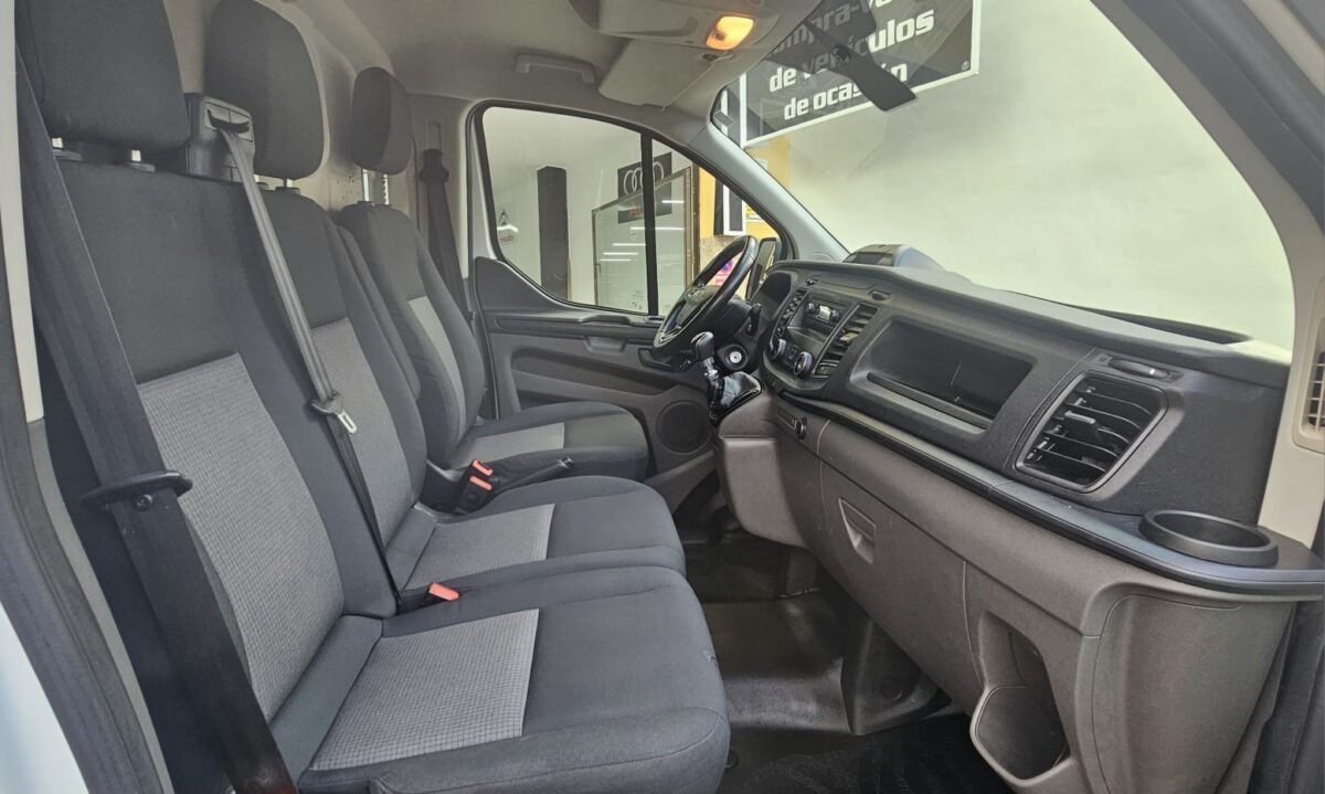 FORD Transit Van 2.0 TDCI 77kW 260 L1 Ambiente