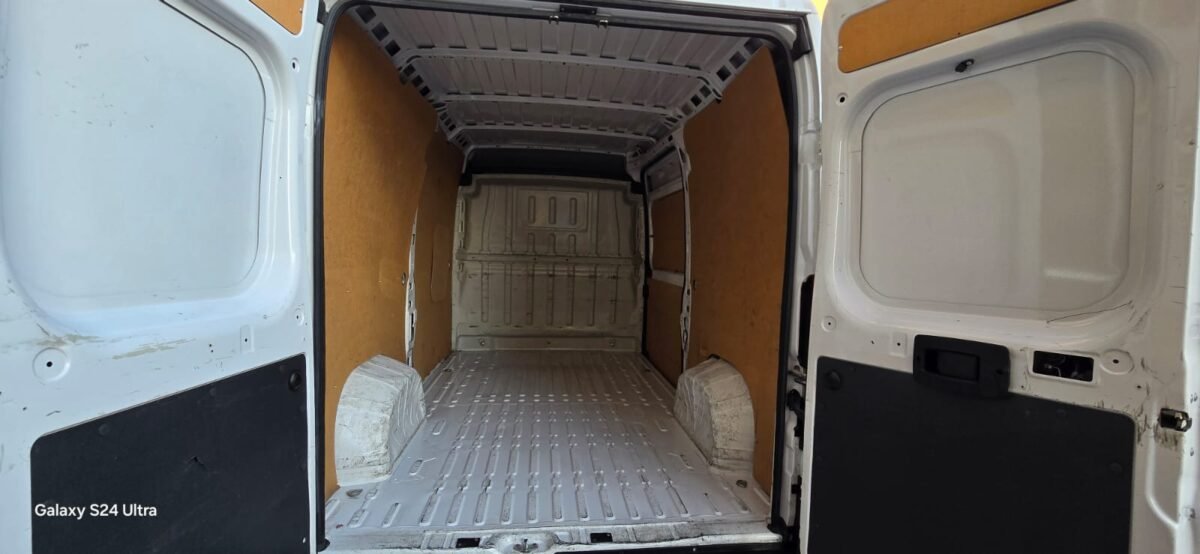 PEUGEOT Boxer 2.2 BHDI 88KW L2H2 333 (120C
