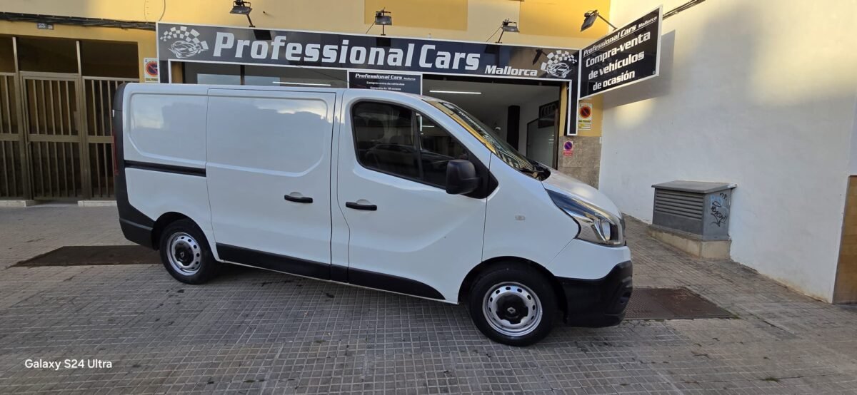RENAULT Trafic 1.6 DCI 70KW PANEL VAN 27L