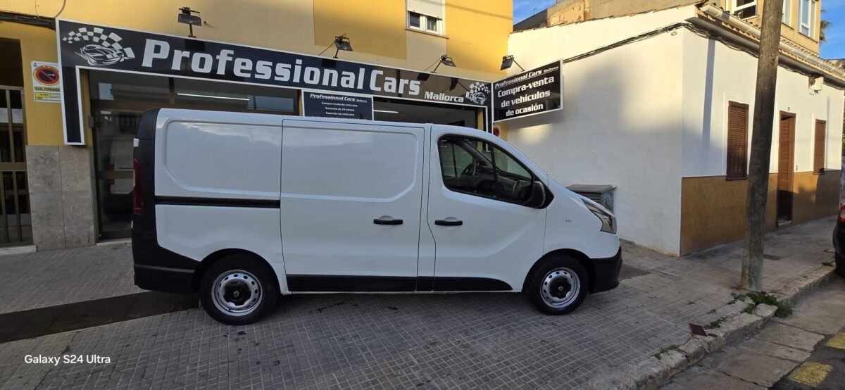 RENAULT Trafic 1.6 DCI 70KW PANEL VAN 27L