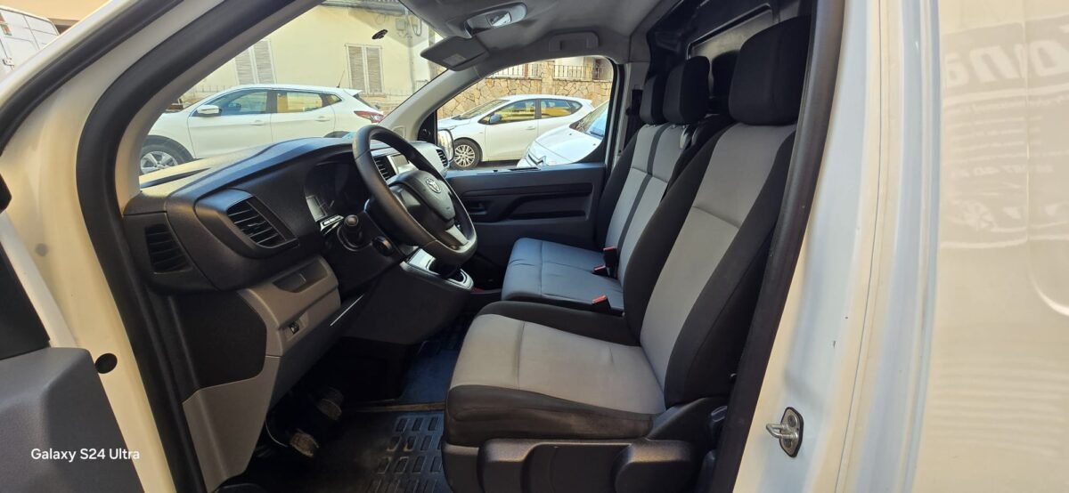 TOYOTA Proace 1.6D 70KW MWB BUSINESS (95 CV )