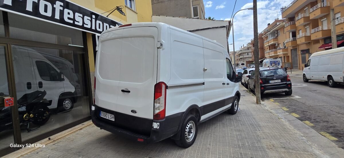FORD Transit 2.0TDCI 96KW 350 L2H2 AMBIENTE