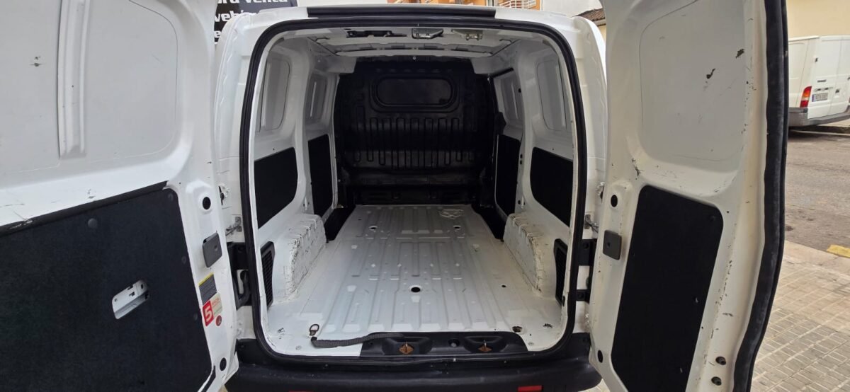 NISSAN NV 200 1.5 DCI 66KW BASIC 90CV