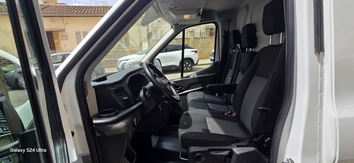 FORD Transit 2.0TDCI 96KW 350 L2H2 AMBIENTE