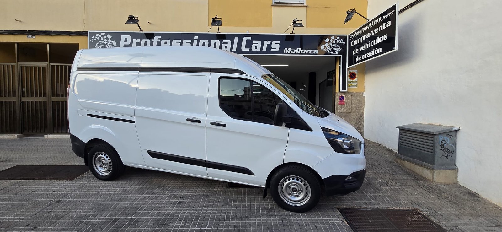FORD TRANSIT CUSTOM 2.0 TDCI 96KW 340 AMBIENTE