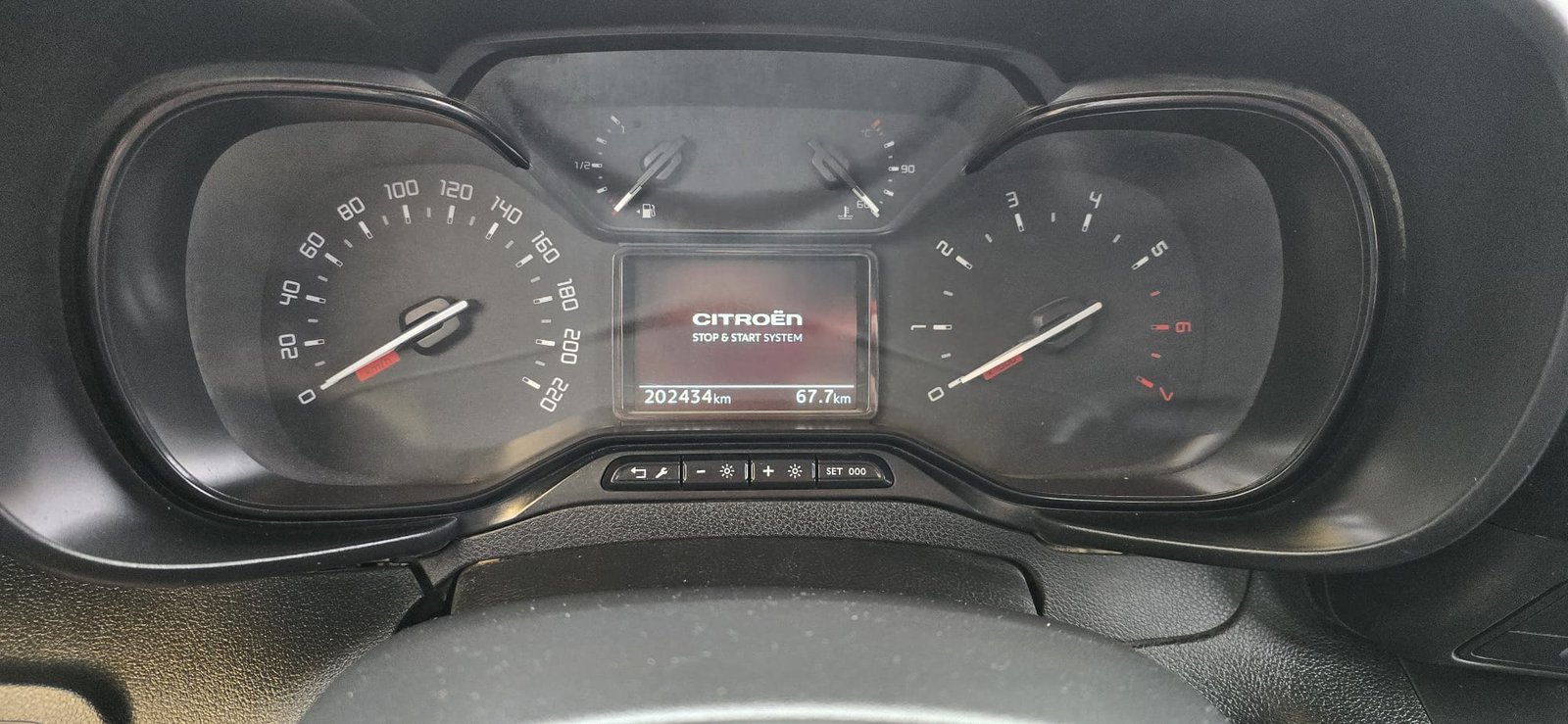 CITROEN Berlingo Talla M BlueHDi 75 LIVE