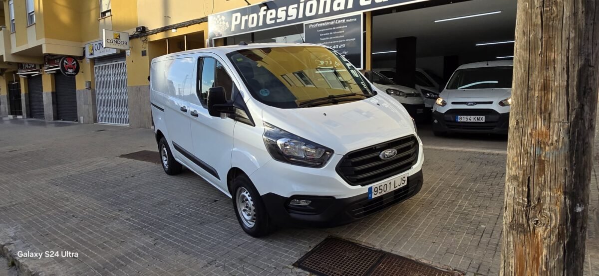 FORD TRANSIT CUSTOM Van 2.0 TDCI 77kW 260 L1 Ambiente