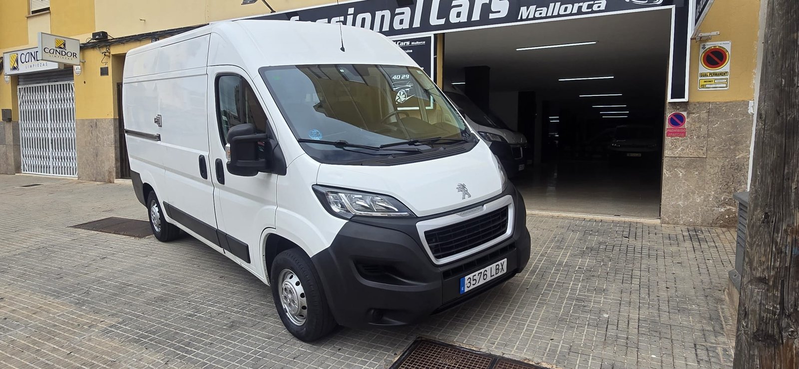 PEUGEOT Boxer 2.0 BLUEHDI 81KW L2H2 333