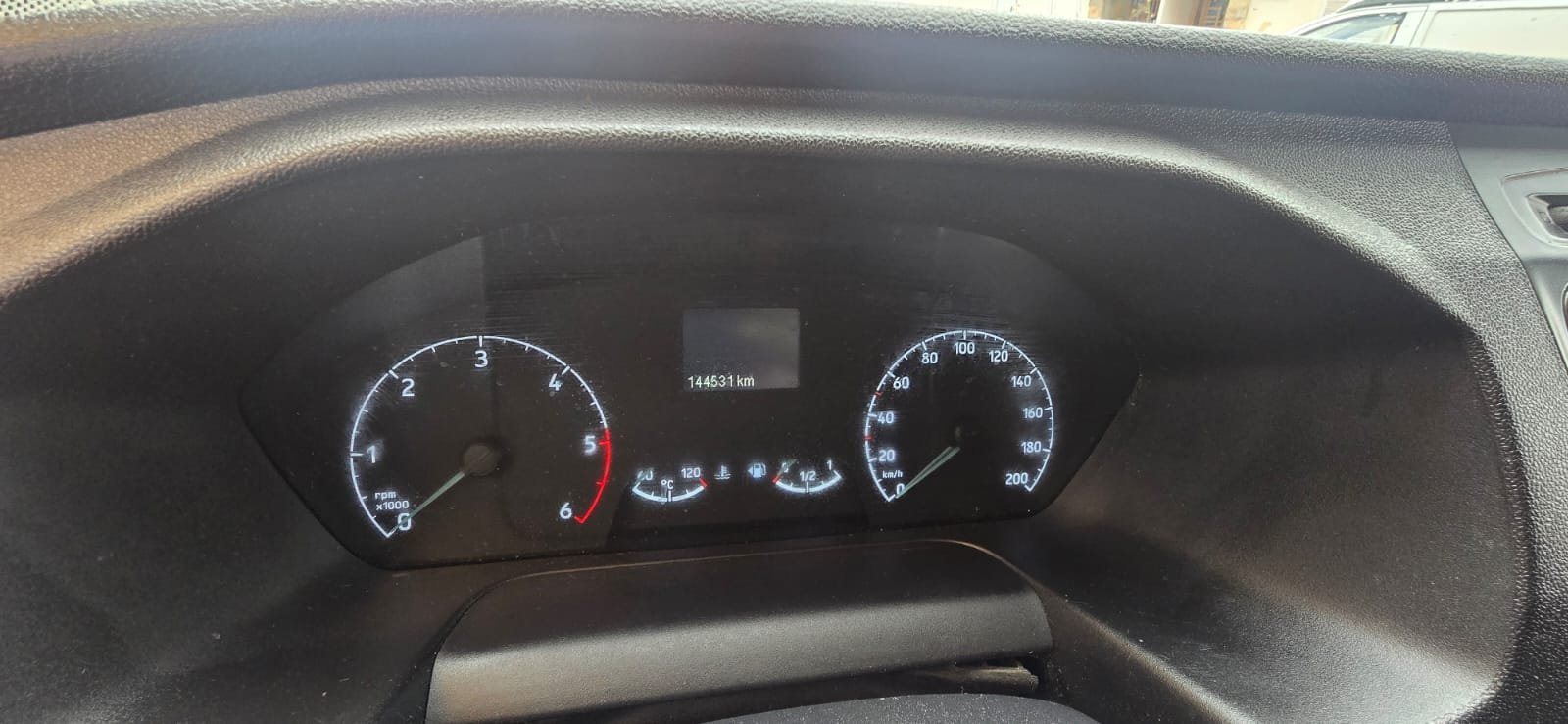 FORD TRANSIT CUSTOM 2.0 TDCI 77KW  260 AMB