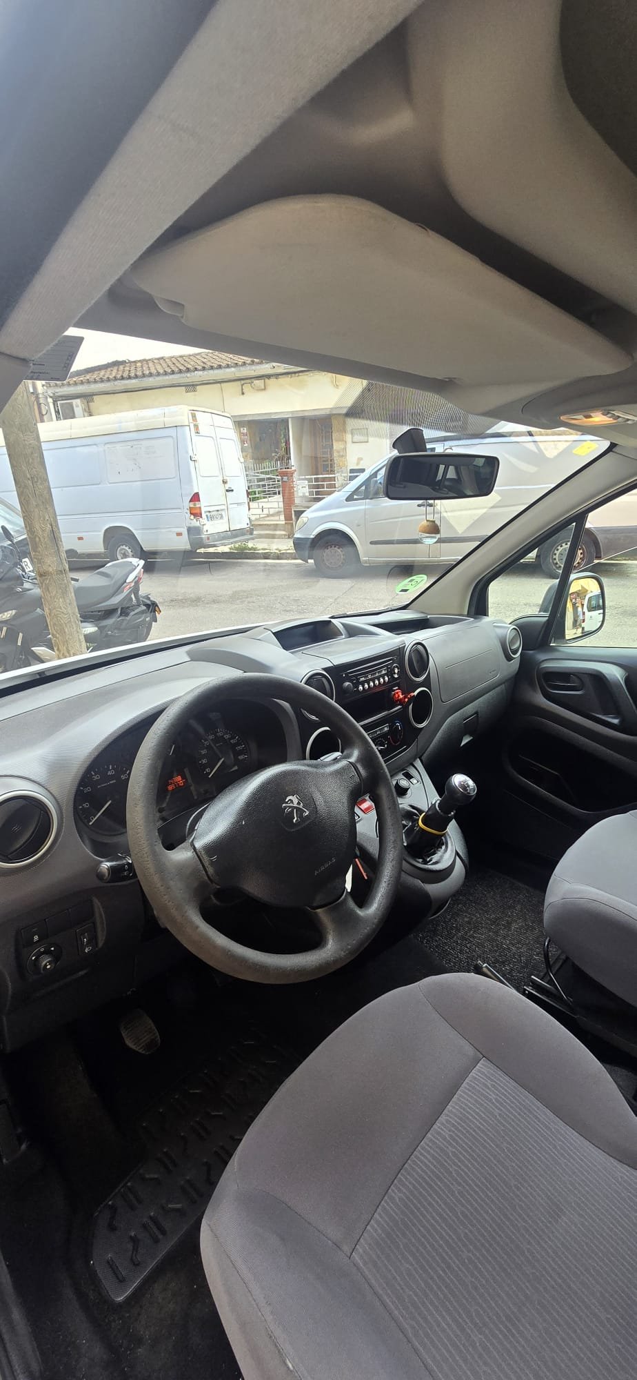 PEUGEOT Partner BLUEHDI 75 TEPEE ACESS