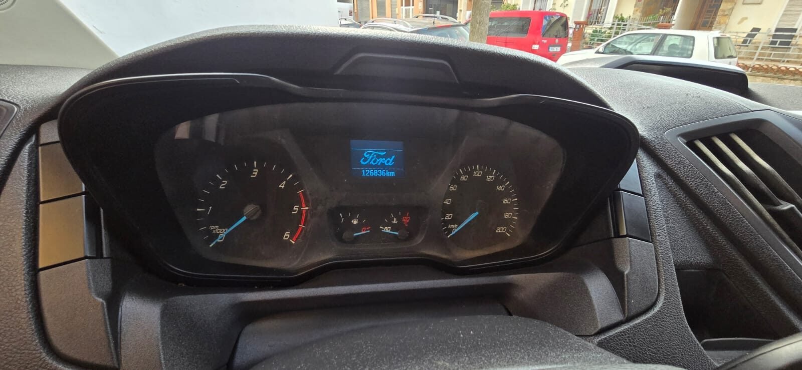 FORD Transit 2.0 TDCI 96KW 350 L2H2 AMBIENTE 