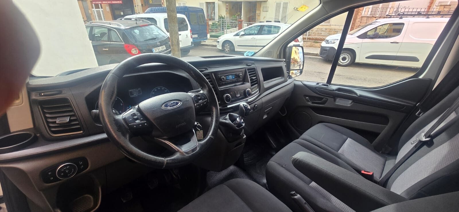 FORD TRANSIT CUSTOM 2.0 TDCI 77KW 2060 AMB