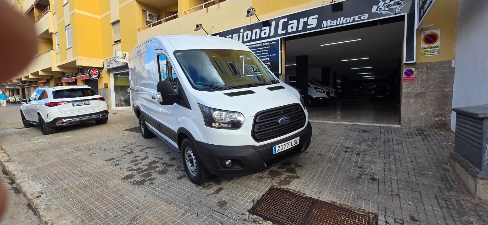 FORD Transit 2.0 TDCI 96KW 350 L2H2 AMBIENTE 