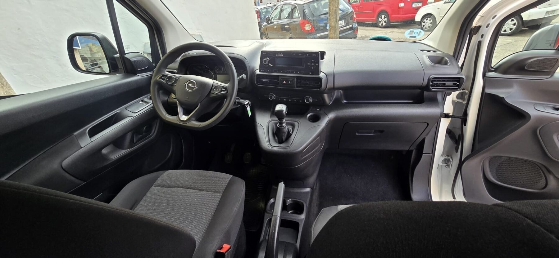 OPEL Combo 1.5 TD 75KW LIFE EDITION 