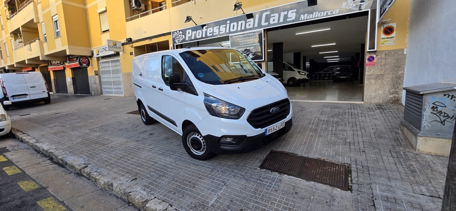 FORD TRANSIT CUSTOM Van 2.0 TDCI 77kW 260 L1 Ambiente