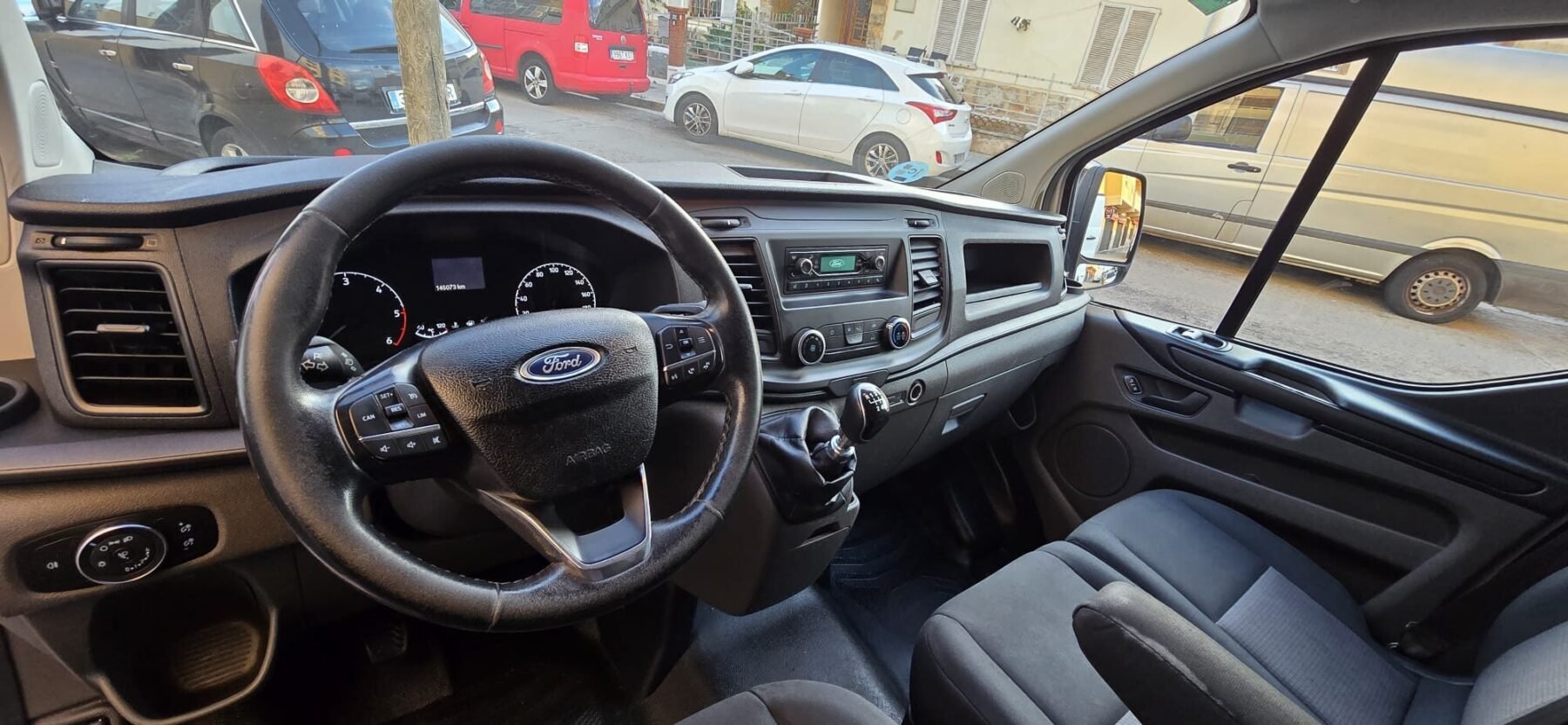 FORD TRANSIT CUSTOM Van 2.0 TDCI 77kW 260 L1 Ambiente