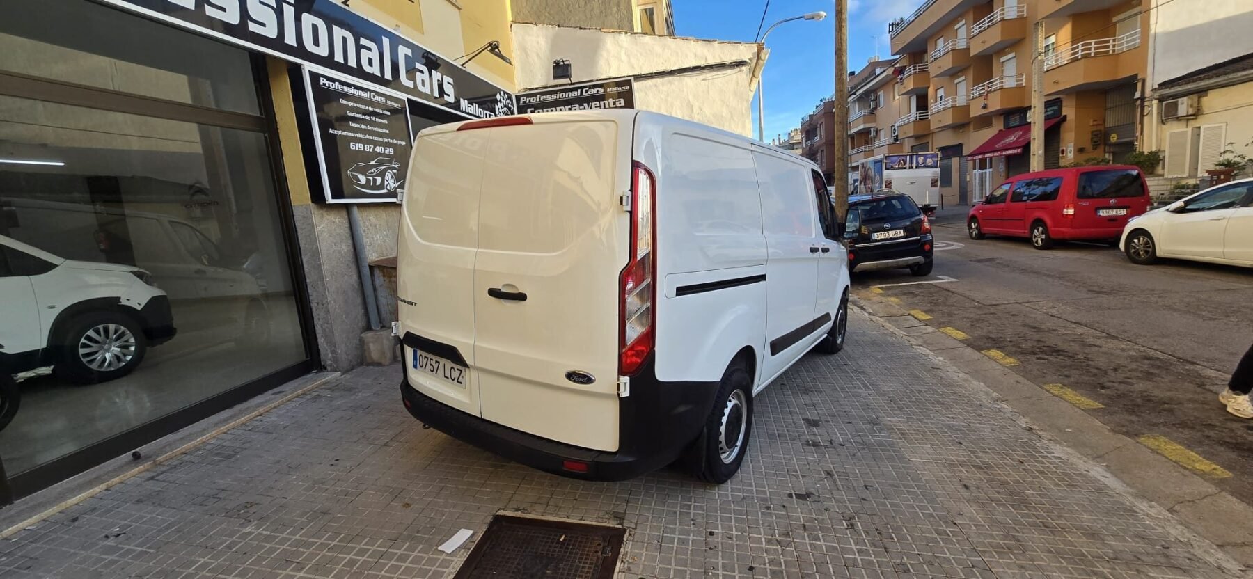 FORD TRANSIT CUSTOM Van 2.0 TDCI 77kW 260 L1 Ambiente