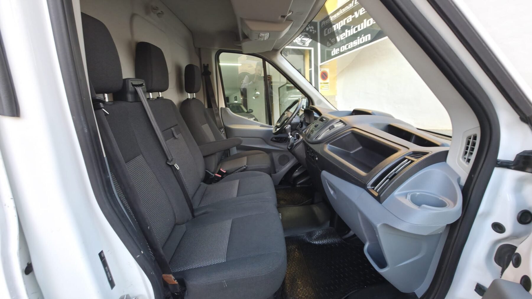 FORD Transit 310 77Kw L2H2 VAN AMBIENTE
