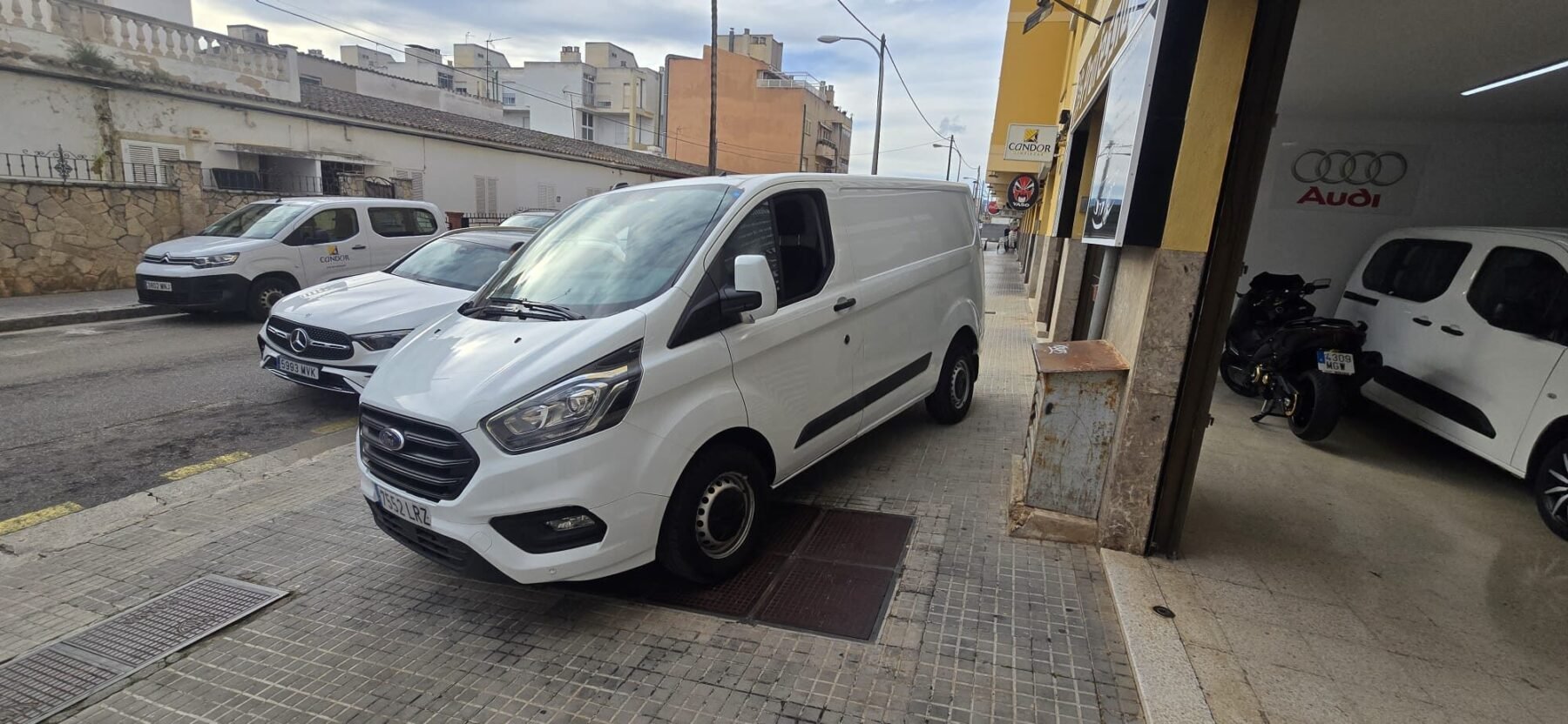 FORD TRANSIT CUSTOM Van 2.0 TDCI 77kW 280 Trend
