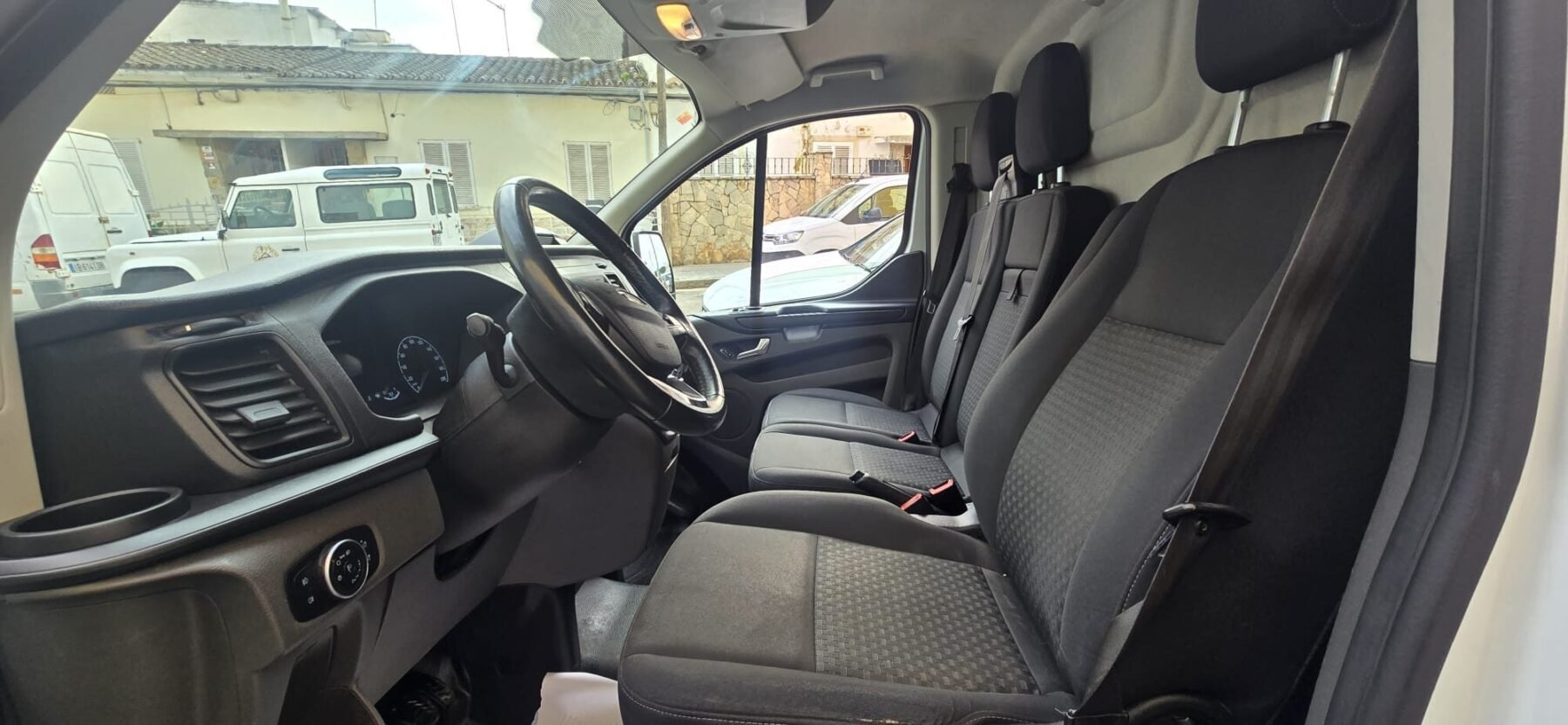 FORD TRANSIT CUSTOM Van 2.0 TDCI 77kW 280 Trend