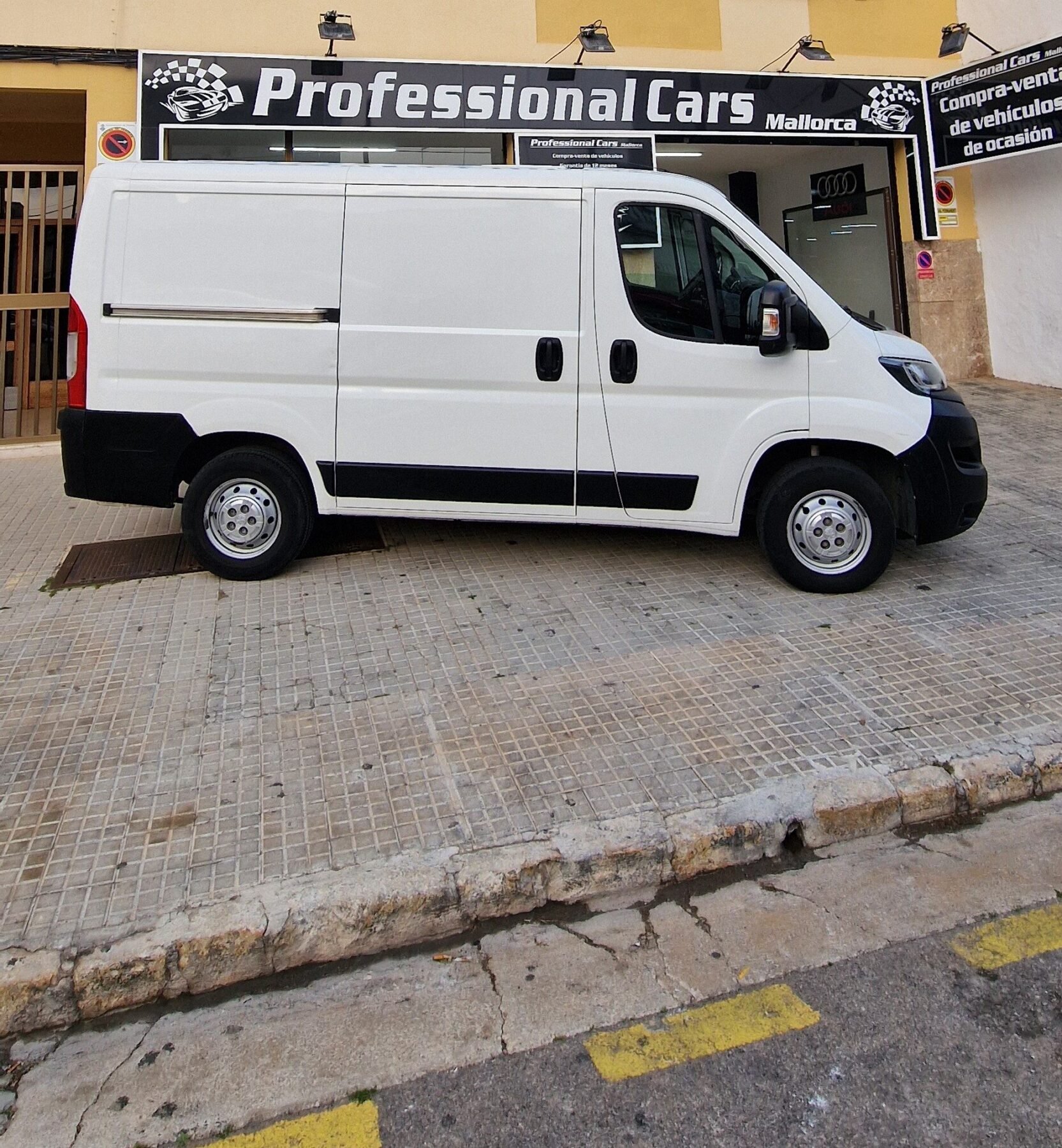 PEUGEOT 2.0 BLUEHDI 81KW L1H1 330