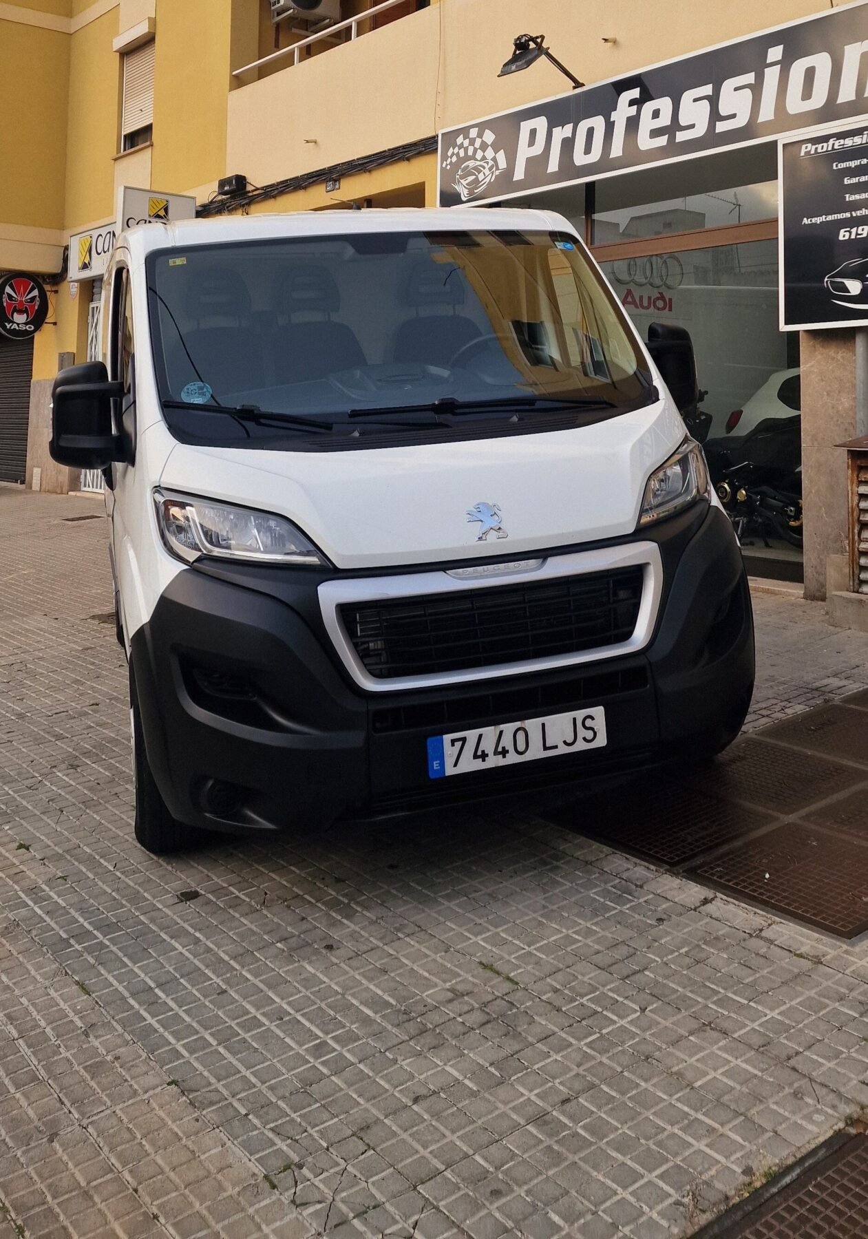 PEUGEOT 2.0 BLUEHDI 81KW L1H1 330