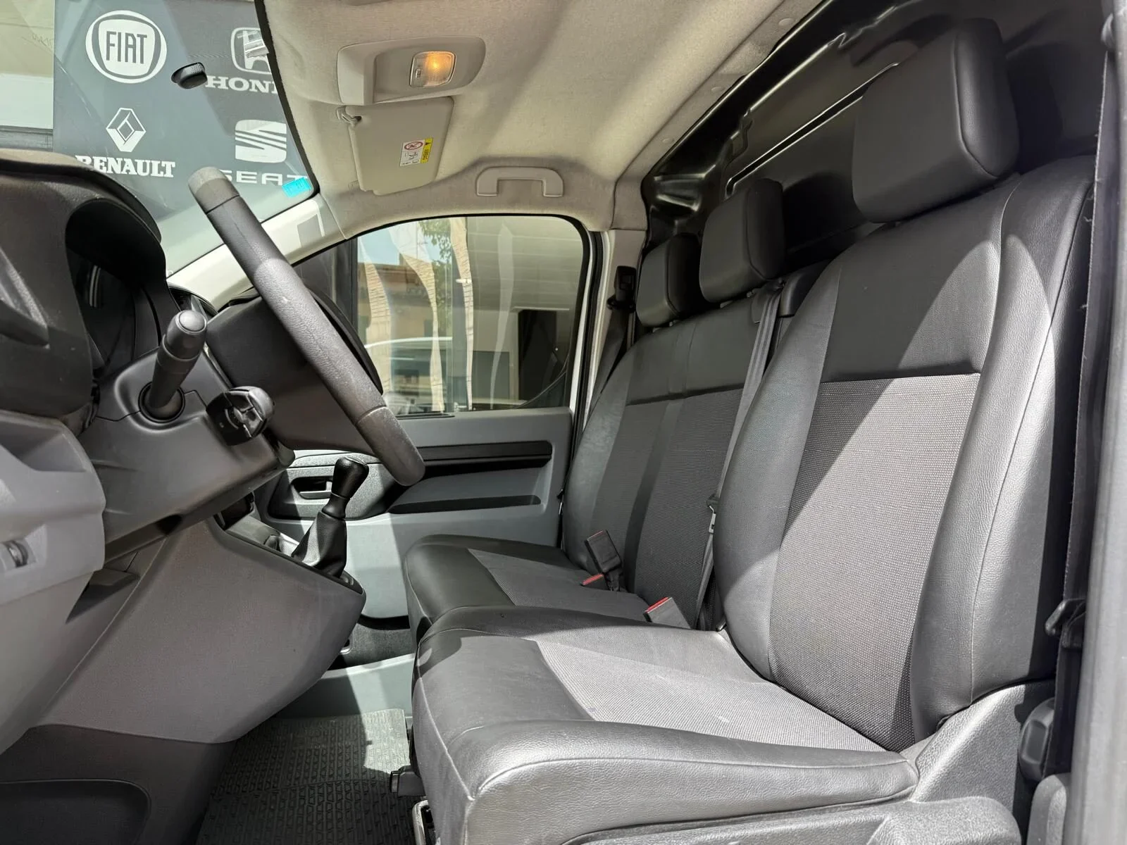 PEUGEOT EXPERT 1.5BlueHDi Pro