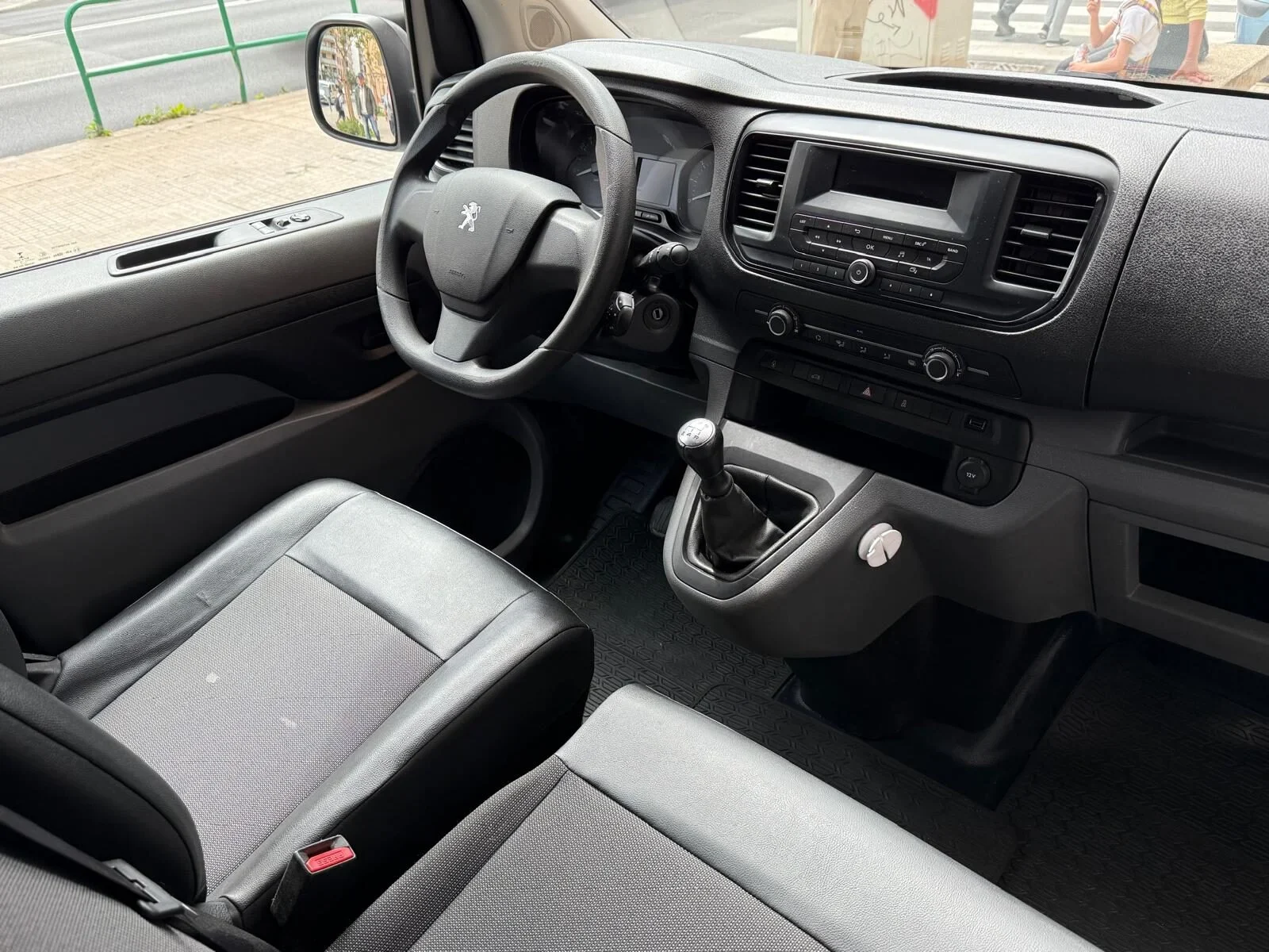 PEUGEOT EXPERT 1.5BlueHDi Pro