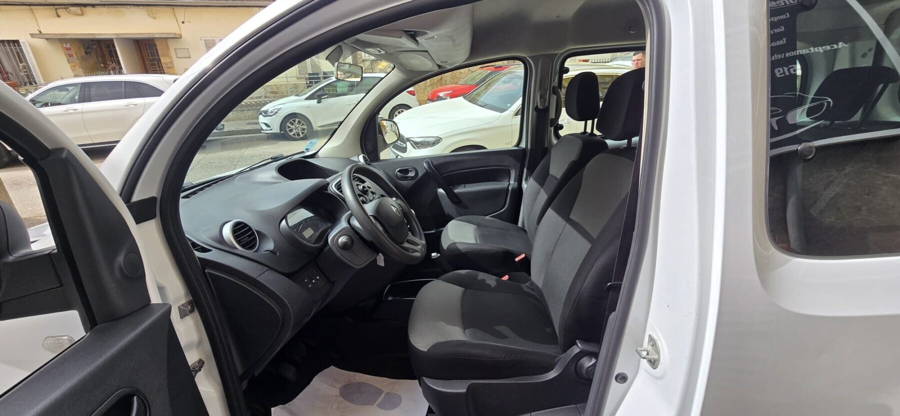 RENAULT KANGOO 1.5 BLUE DCI 70KW PROFESIONAL