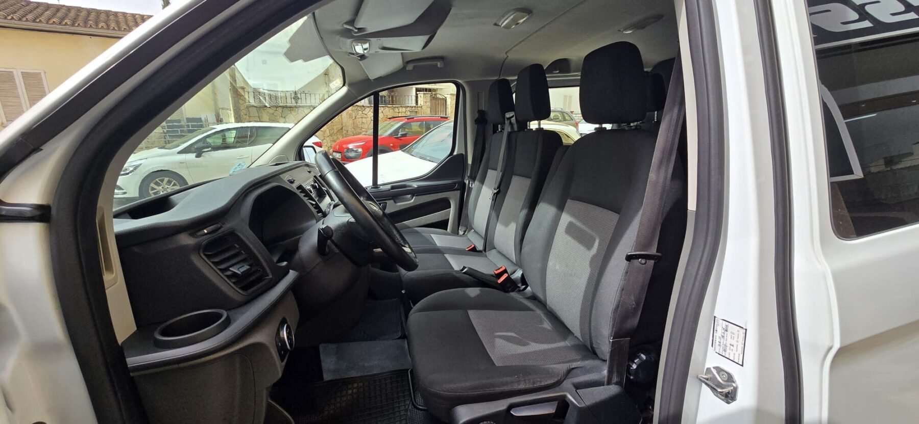 FORD TRANSIT CUSTOM 2.0 TDCI 77KW 300 AMBIENTE