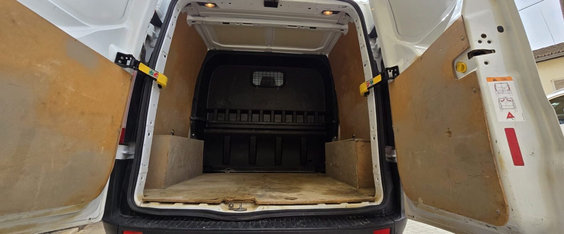 FORD TRANSIT CUSTOM 2.0 TDCI 77KW 300 AMBIENTE