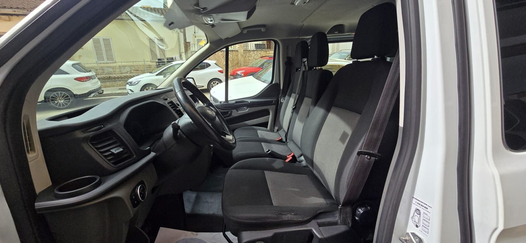 FORD TRANSIT CUSTOM 2.0 TDCI 77KW 300 AMBIENTE