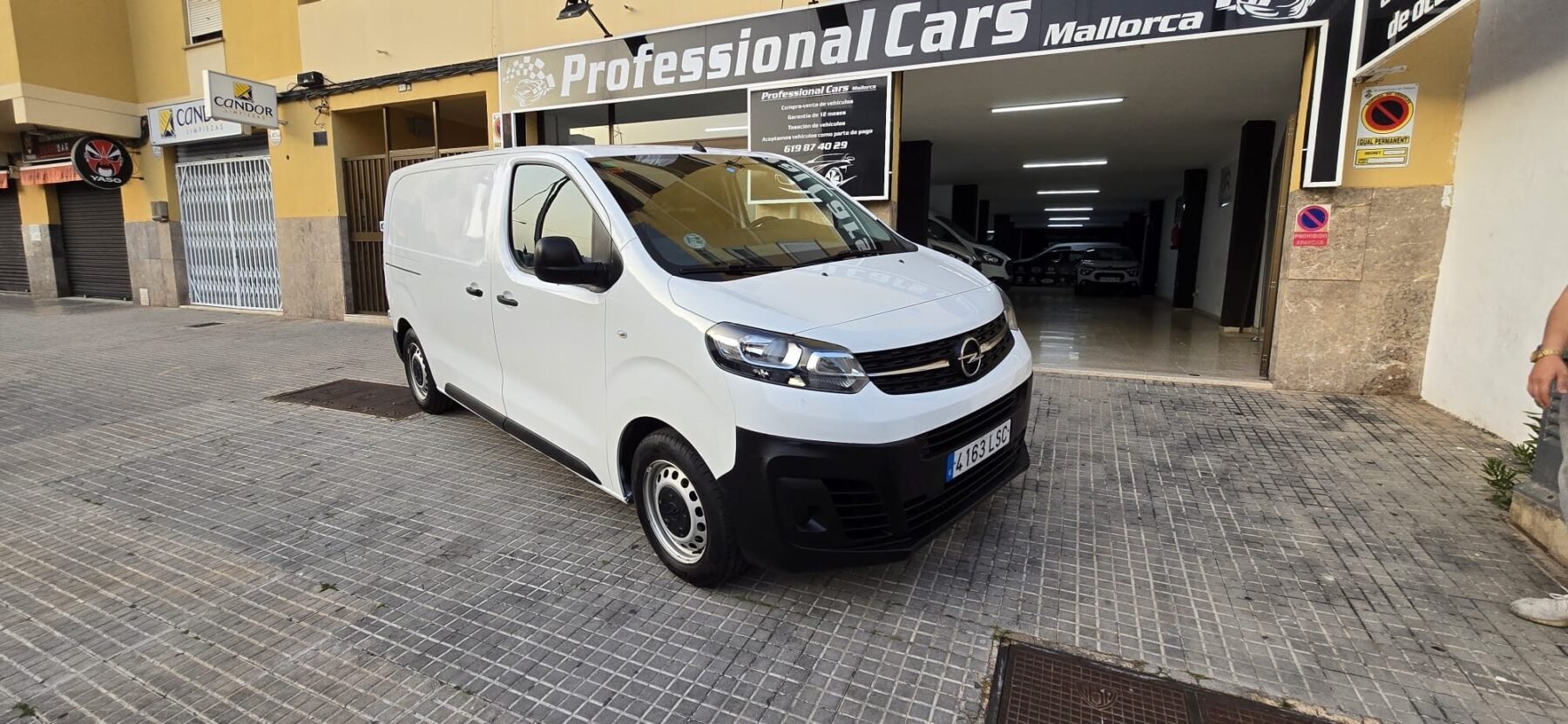 OPEL VIVARO 1.5 DIESEL 75KW LWB M STD