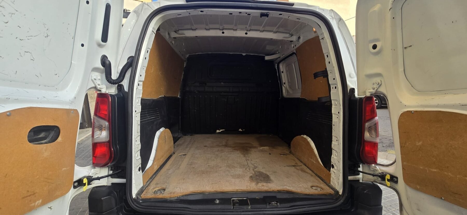 PEUGEOT Partner 1.5 BLUEHDI 73KW PRO STA