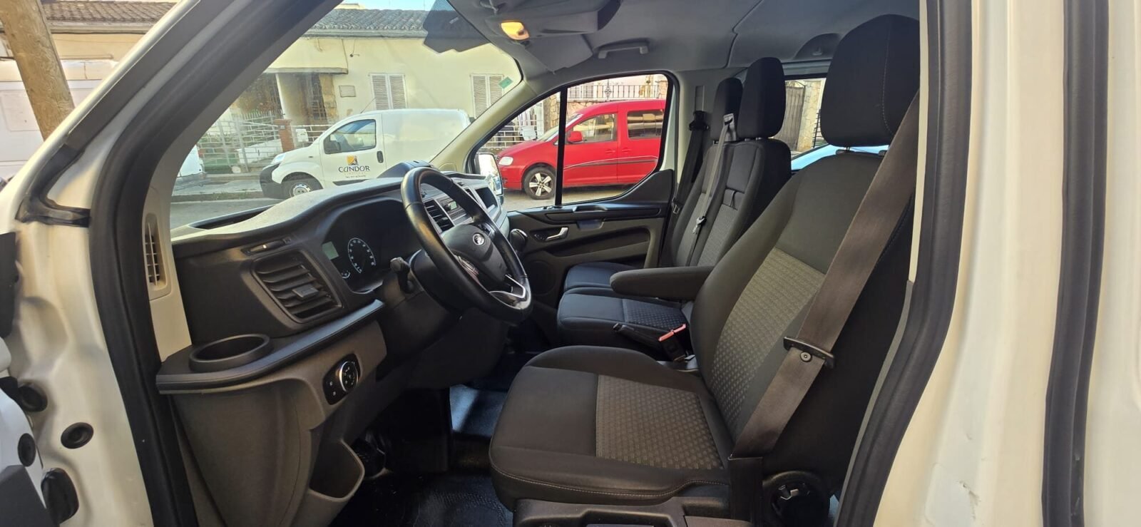 FORD TRANSIT CUSTOM CUSTOM 2.0 TDCI 96KW 300 TREND