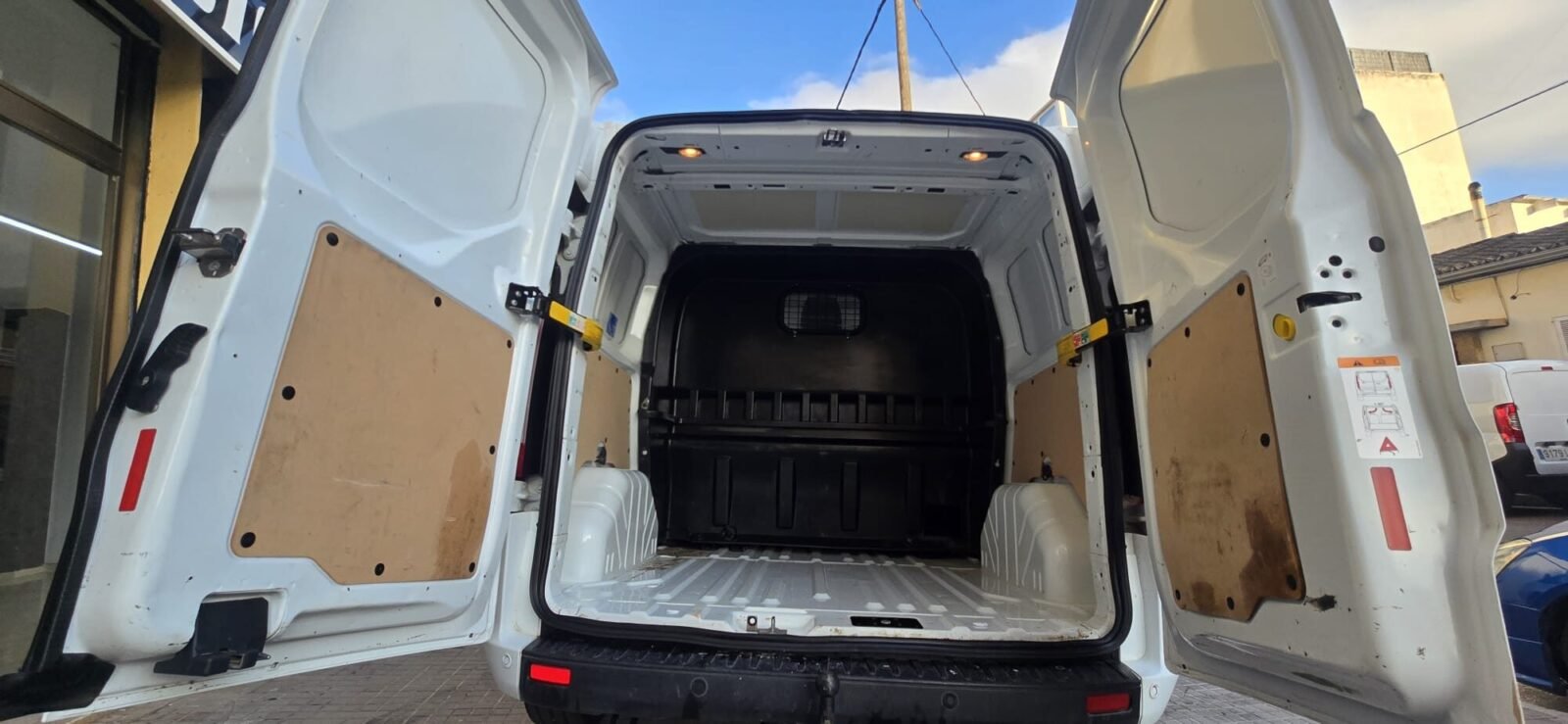 FORD TRANSIT CUSTOM CUSTOM 2.0 TDCI 96KW 300 TREND