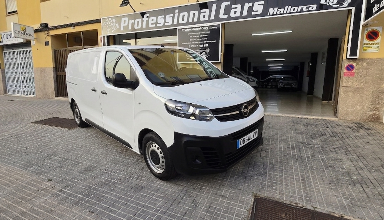 OPEL VIVARO 1.5 DIESEL 75KW LWB M STD EXP