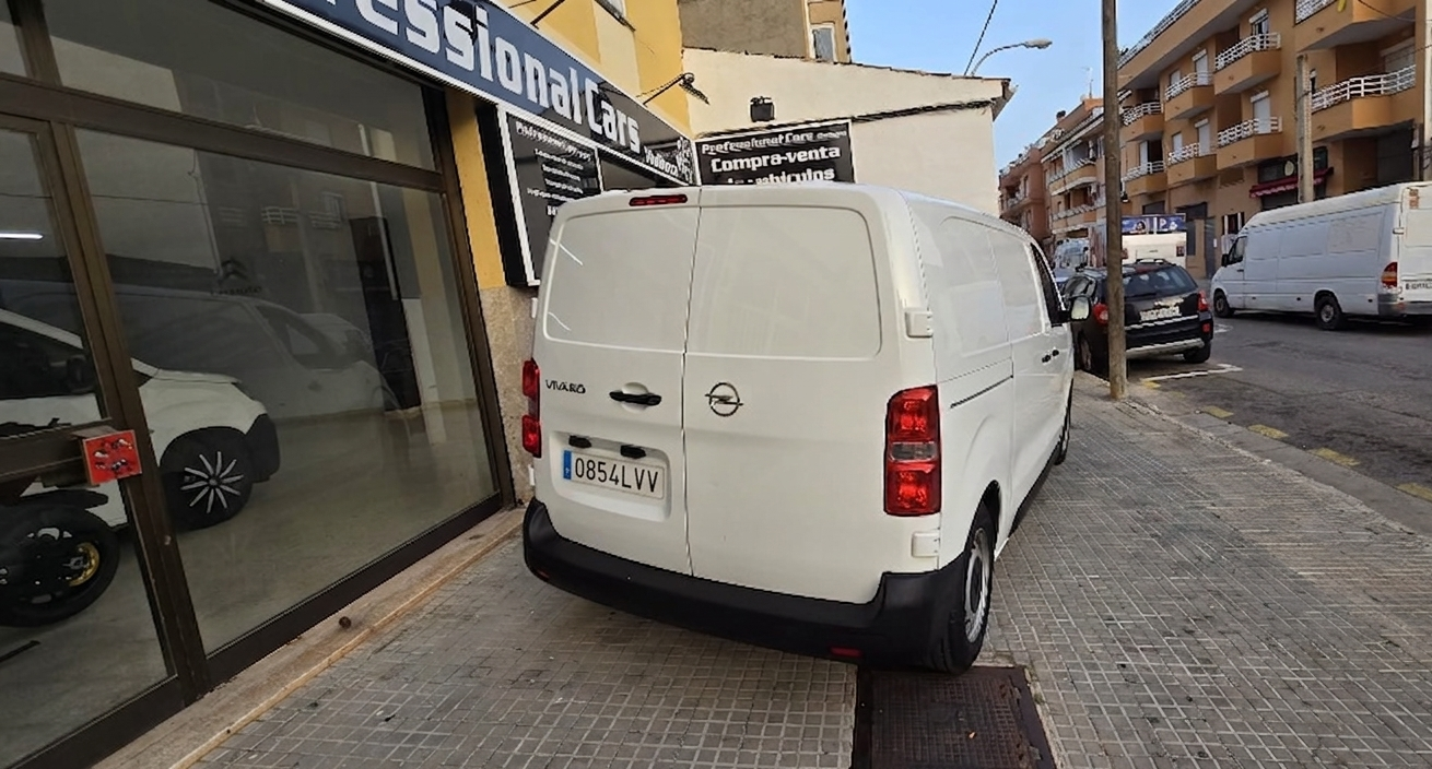OPEL VIVARO 1.5 DIESEL 75KW LWB M STD EXP