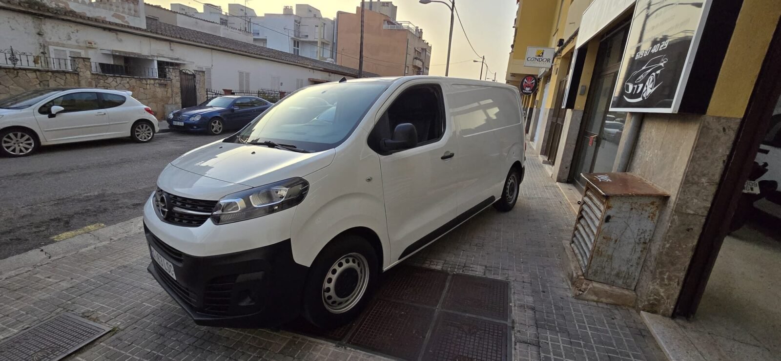 OPEL VIVARO 1.5 DIESEL 75KW LWB M STD EXP