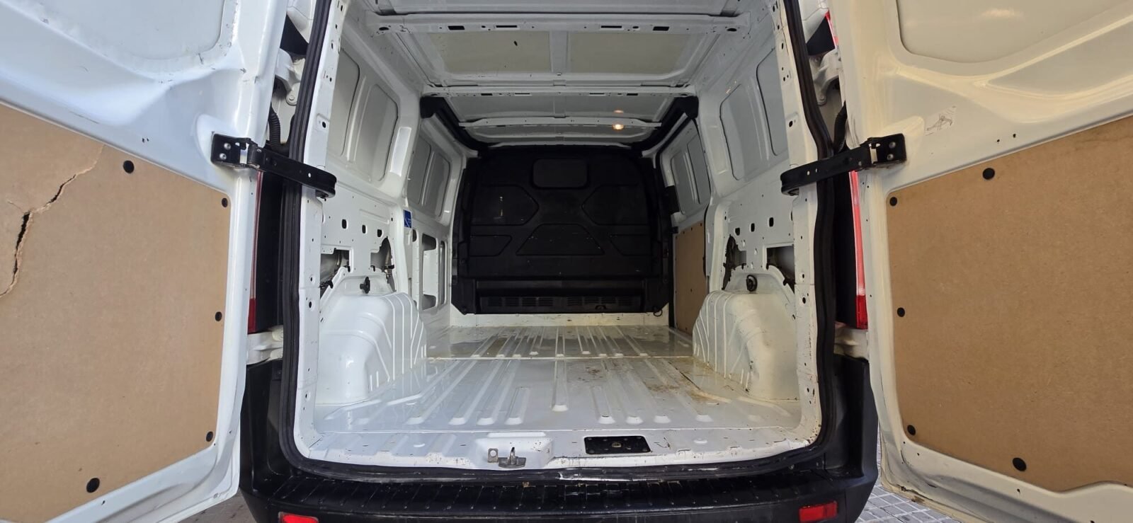 FORD TRANSIT CUSTOM 2.0 TDCI 77KW 260 AMBIENTE