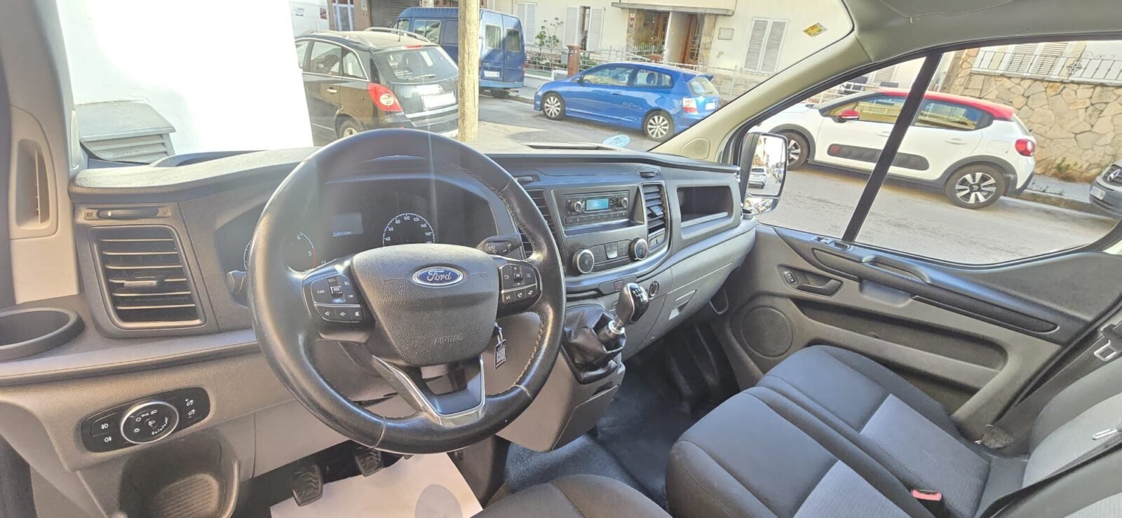 FORD TRANSIT CUSTOM 2.0 TDCI 77KW 260 AMBIENTE