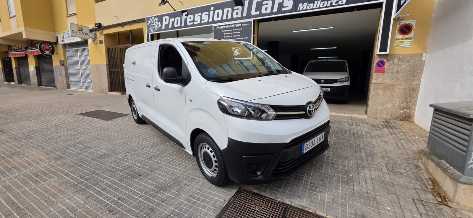 TOYOTA PROACE 1.5D 74KW MWB BUSINESS