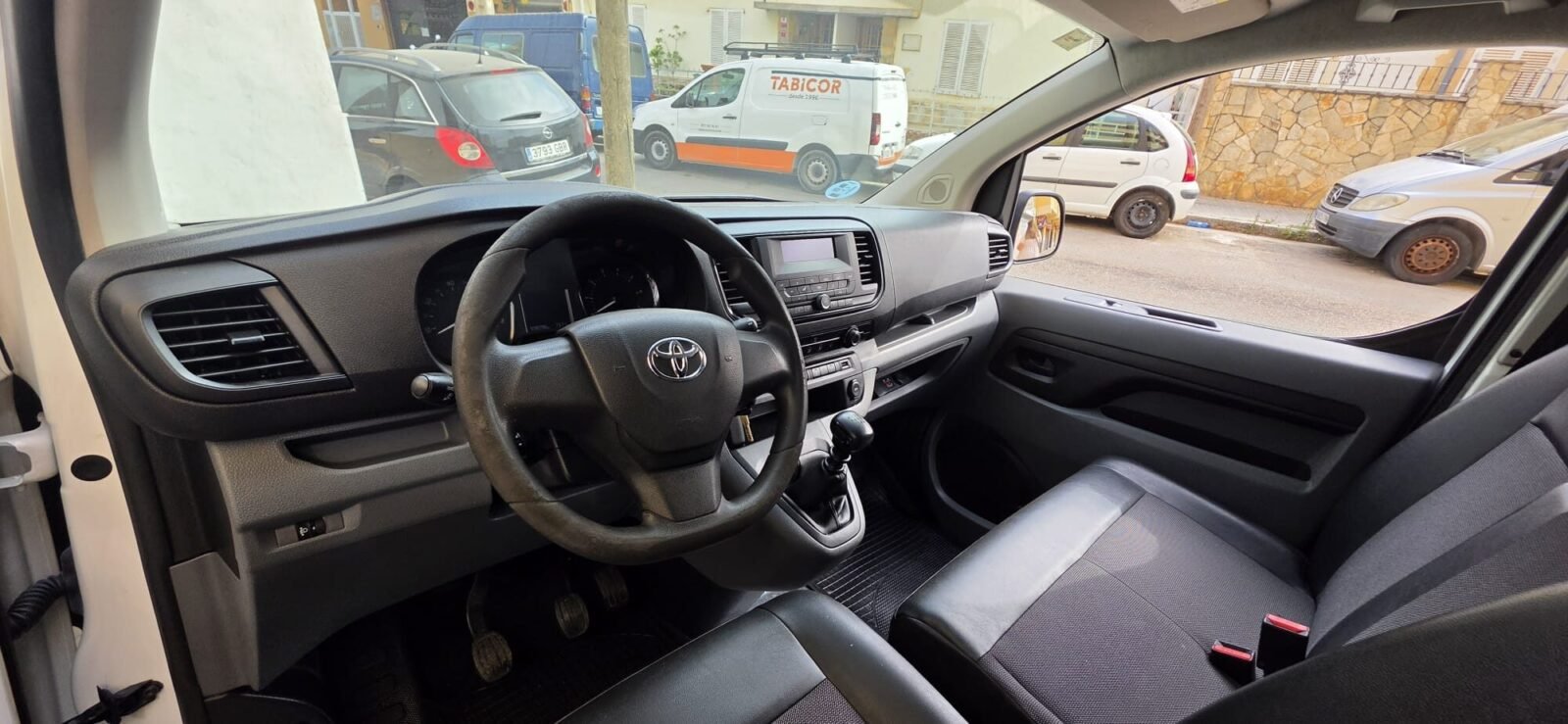 TOYOTA PROACE 1.5D 74KW MWB BUSINESS