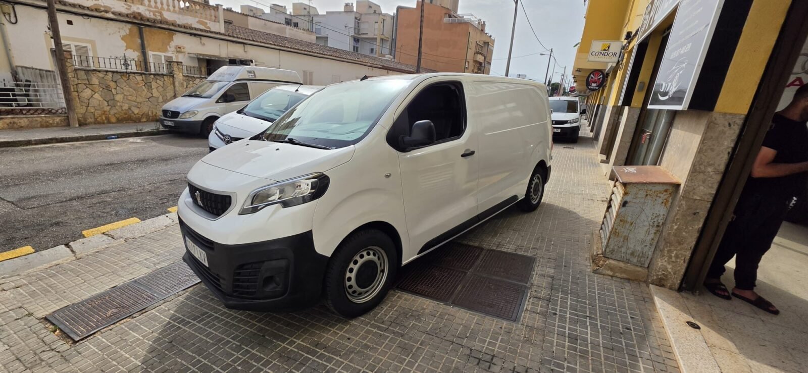 PEUGEOT EXPERT 1.5 BLUEHDI 100 S&S STANDAR